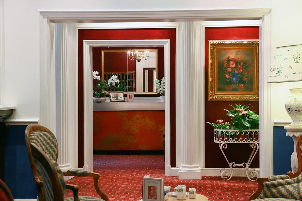 Hotel D'Etigny Bagneres-de-Luchon Экстерьер фото